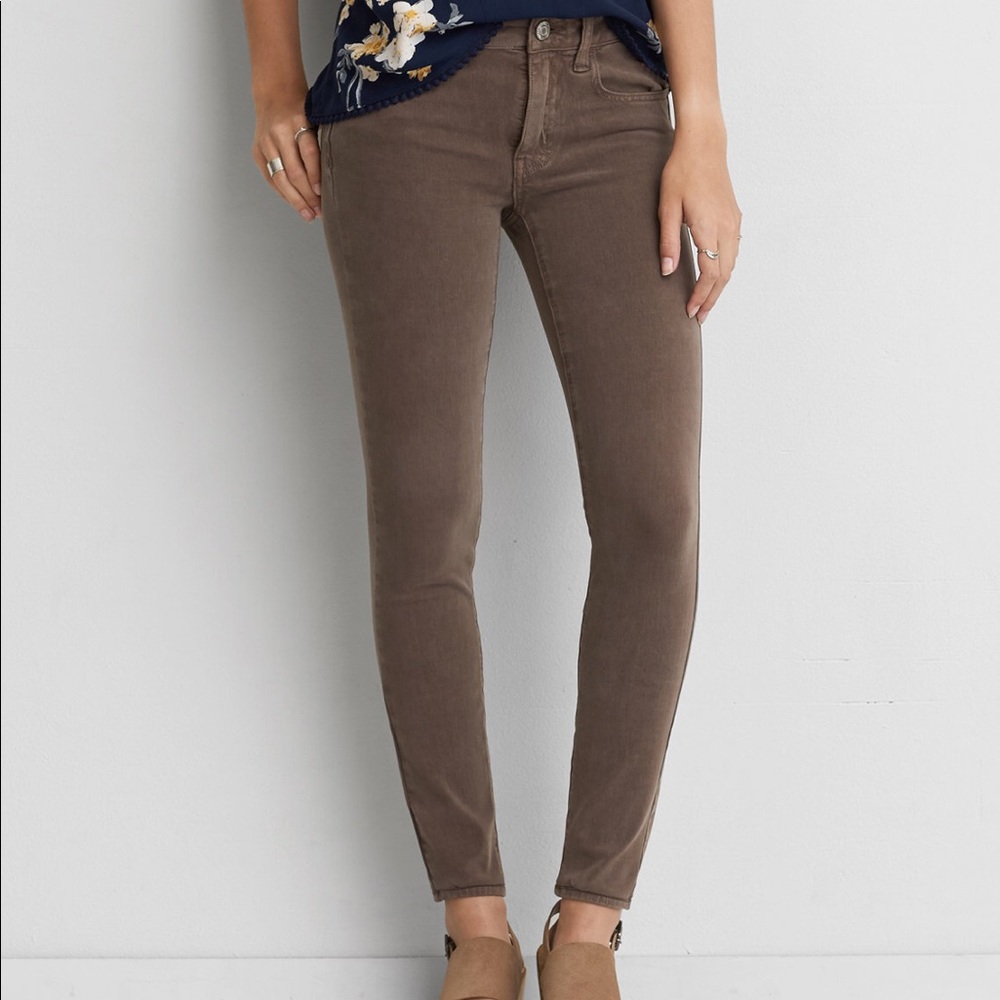 AOE X Sateen Jegging